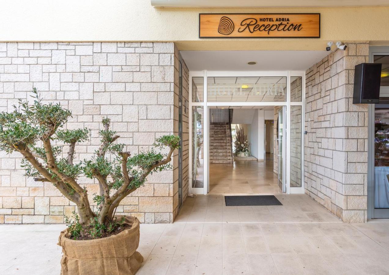 Hotel Adria Malinska Zewnętrze zdjęcie