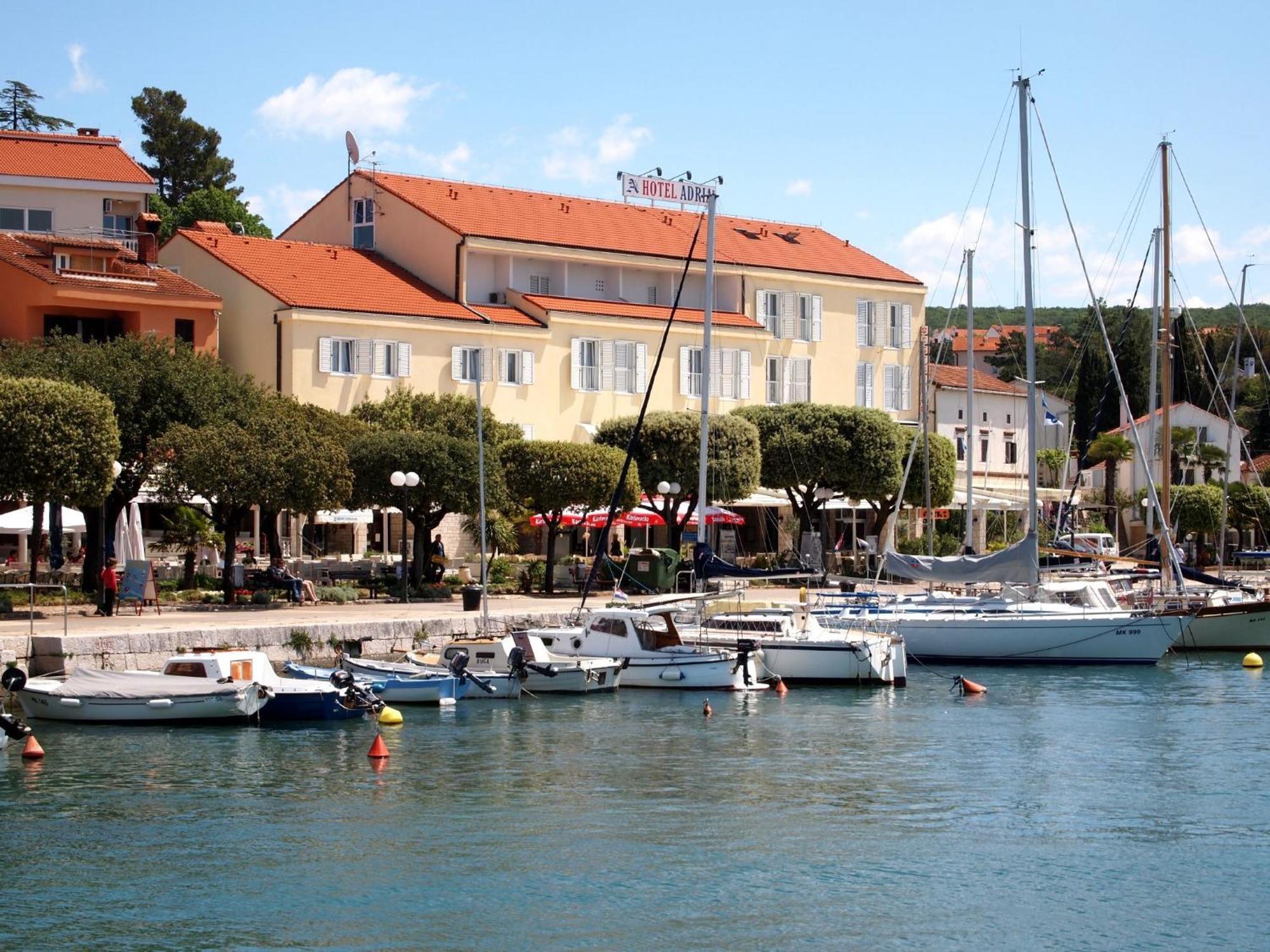 Hotel Adria Malinska Zewnętrze zdjęcie