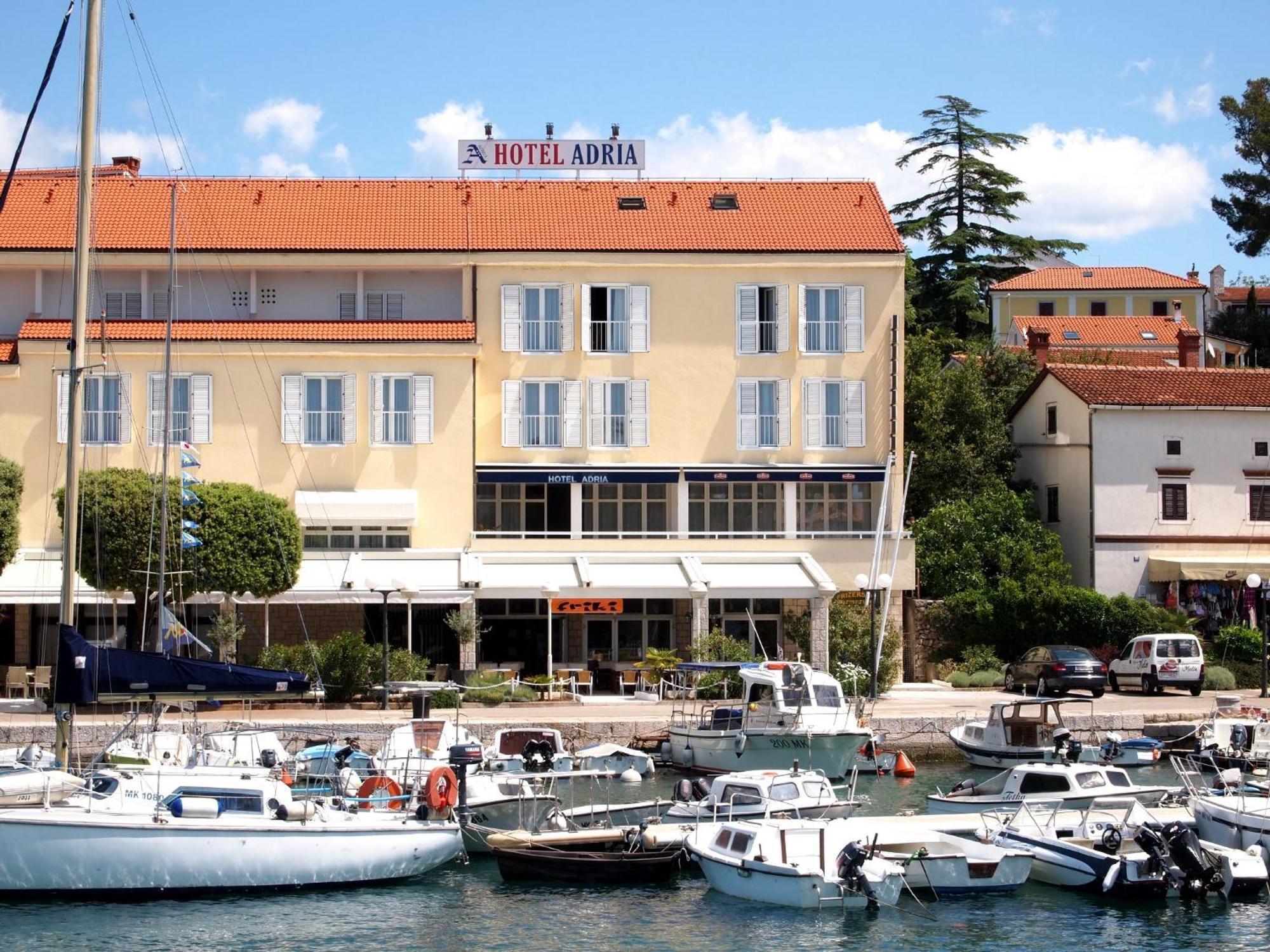 Hotel Adria Malinska Zewnętrze zdjęcie