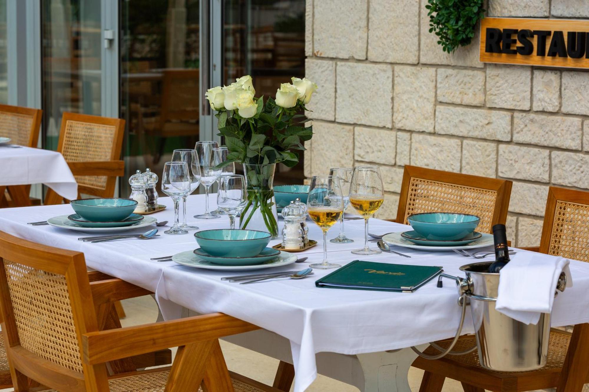 Hotel Adria Malinska Zewnętrze zdjęcie