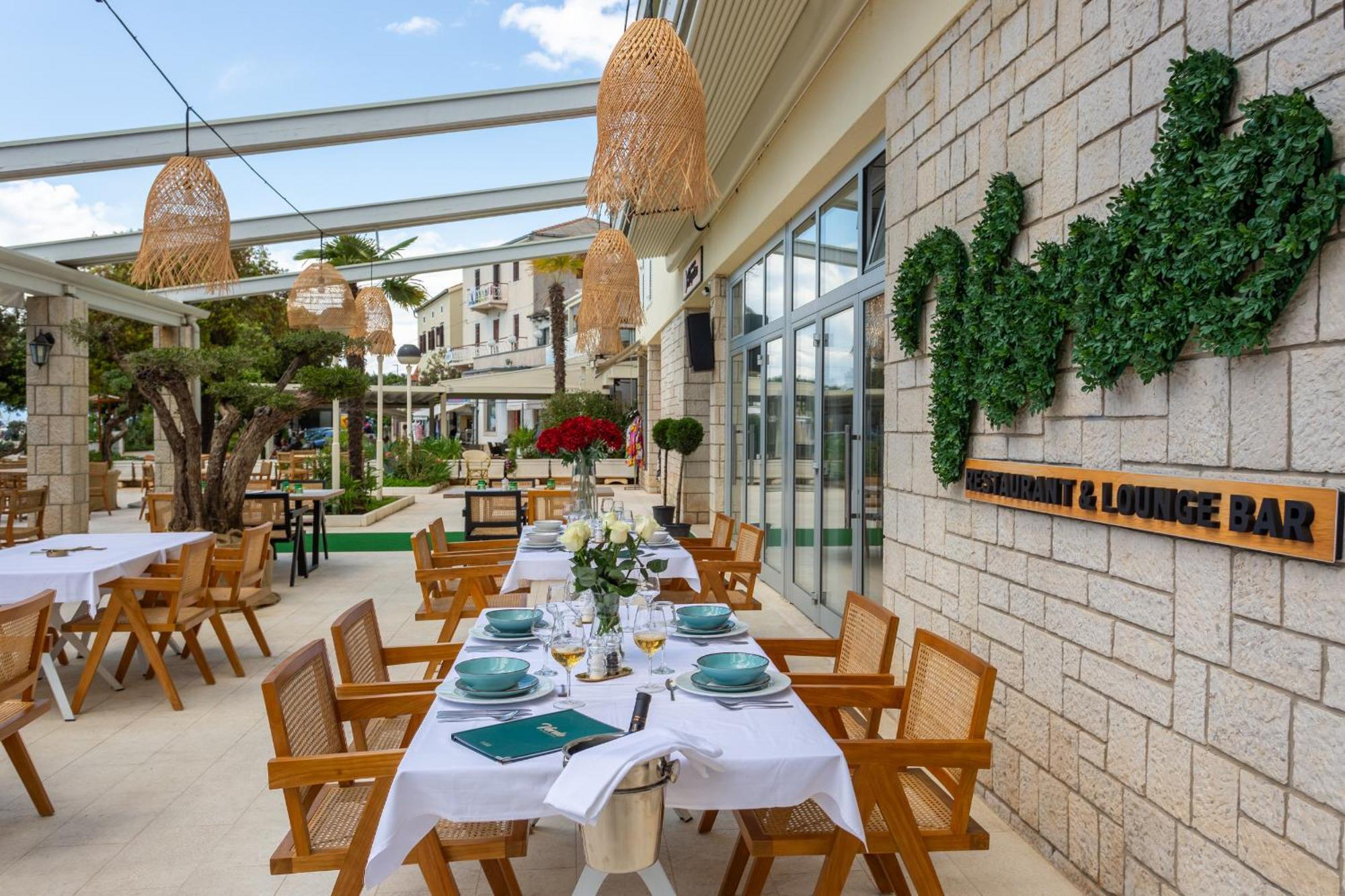 Hotel Adria Malinska Zewnętrze zdjęcie